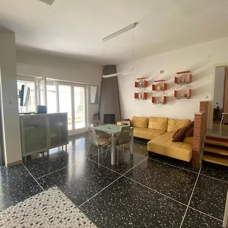 Casa Vacanze Cecilia *